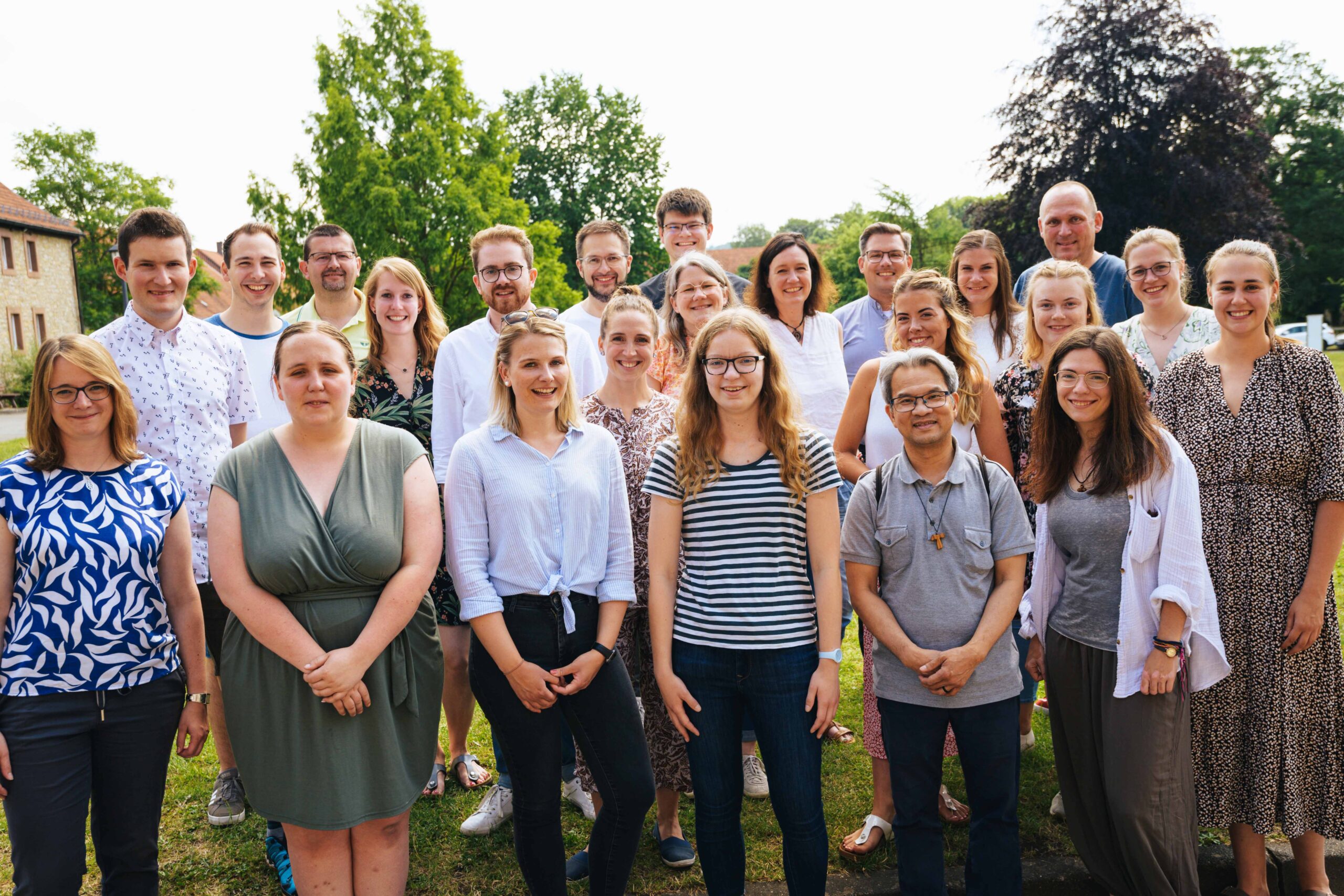 Gruppenfoto der Verantwortlichen für die 15 Gruppen aus dem Erzbistum Paderborn